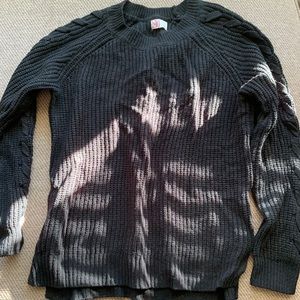 Juniors sweater